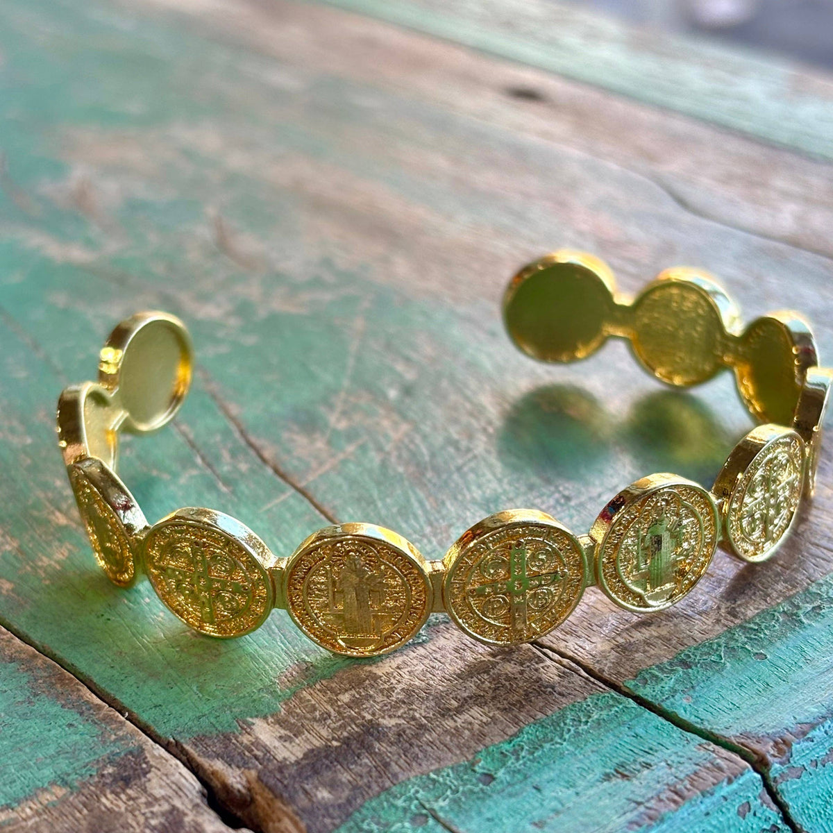 Gold Protection Cuff: St Benedict