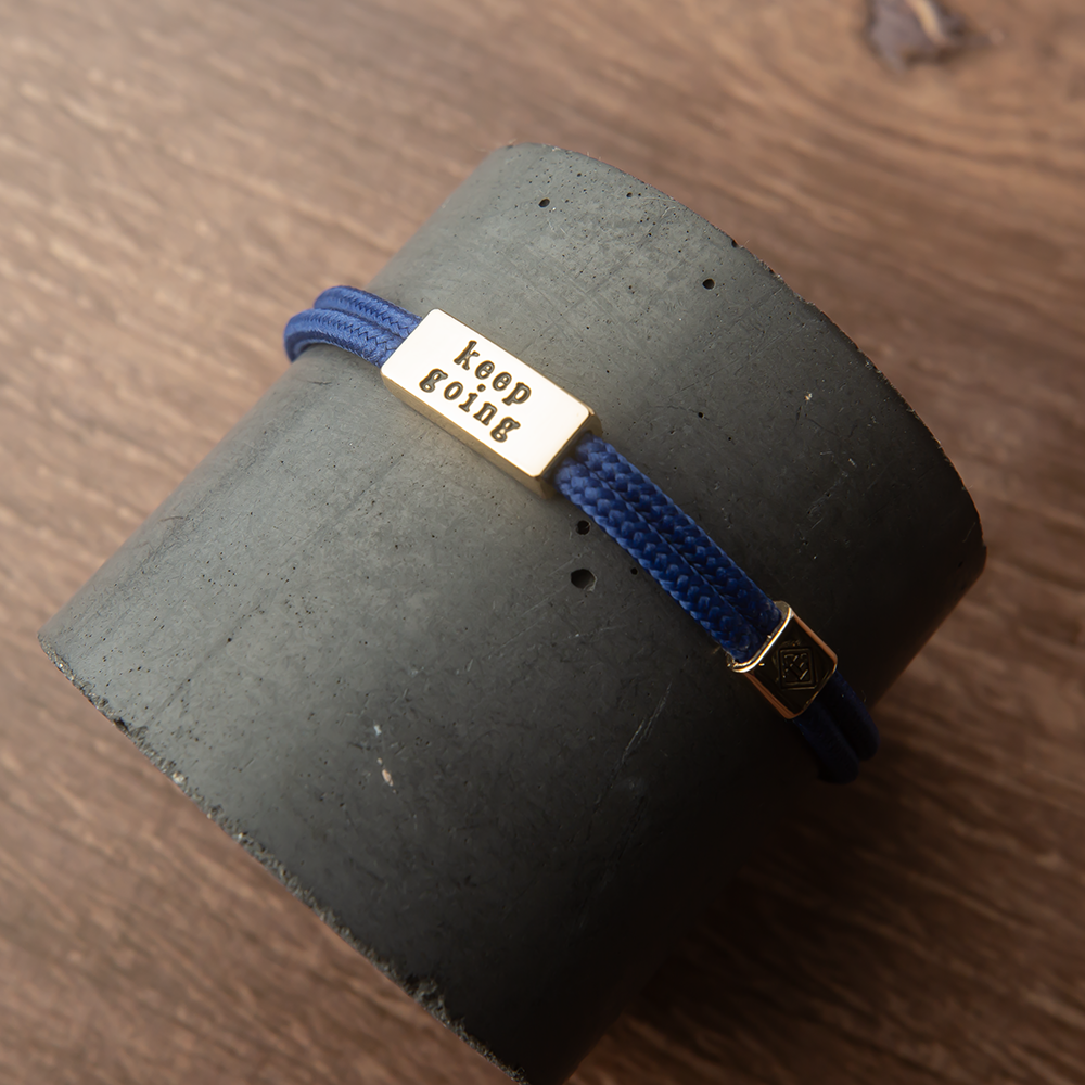 Sentiment Bracelet – Keep Going | Navy Blue Cord