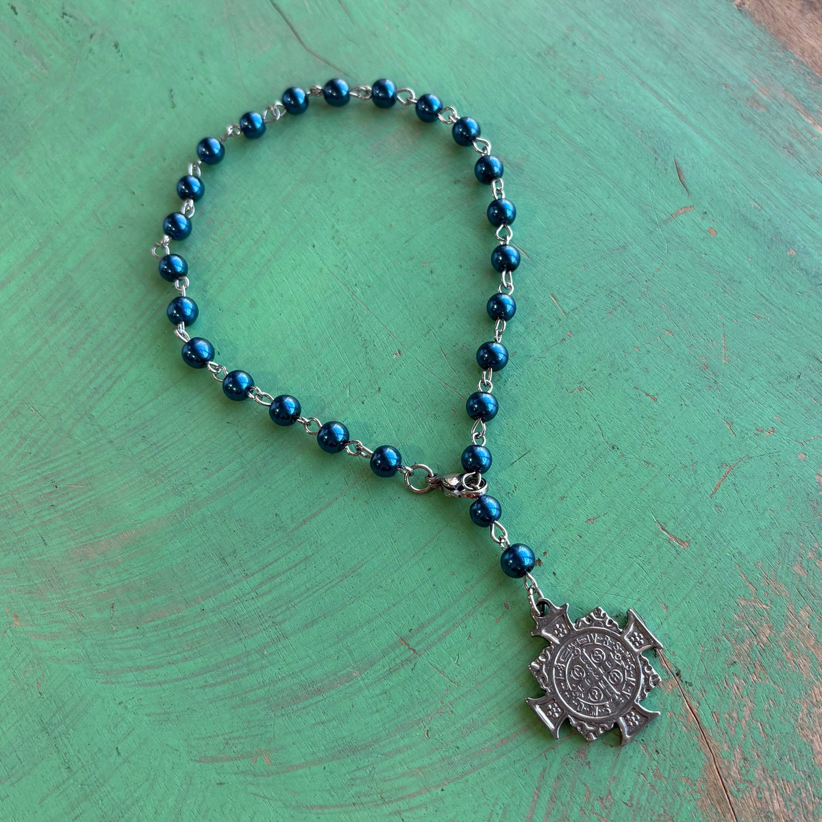 St Benedict Car, Purse or Door Blessing: Red or Blue