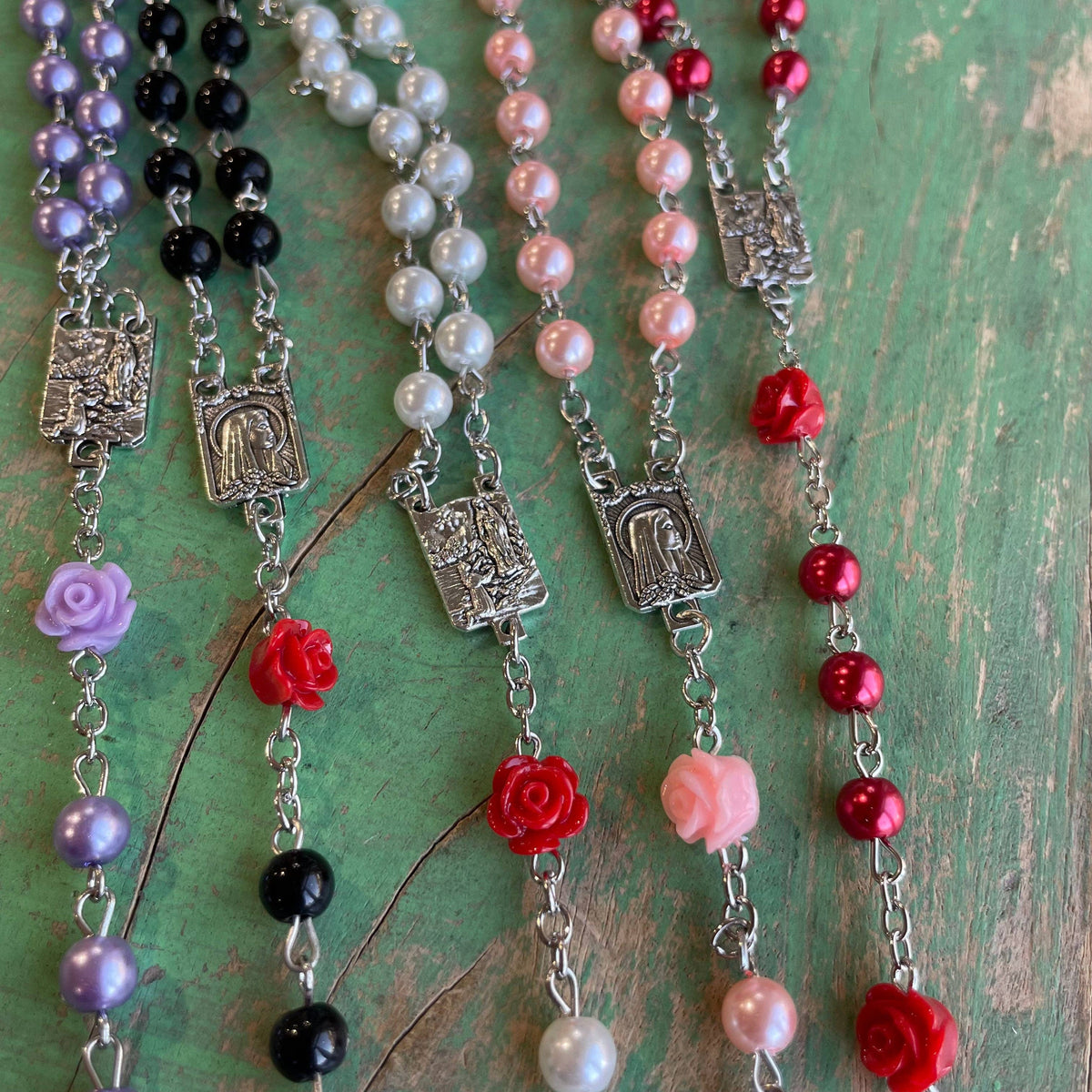 Mystical Rose Rosary: Red