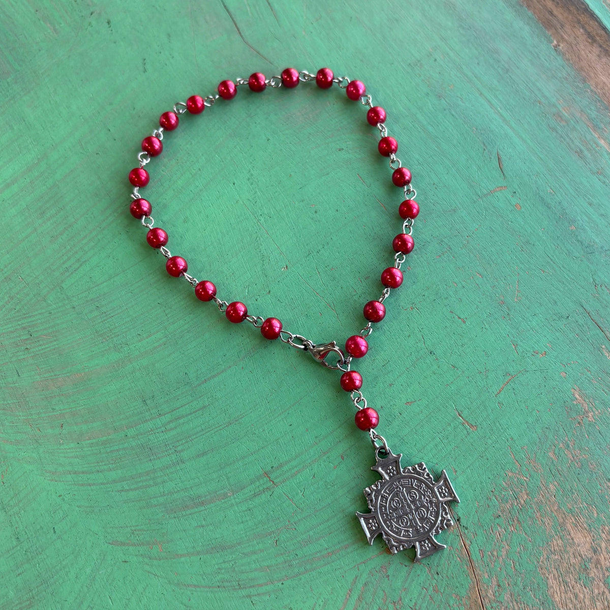 St Benedict Car, Purse or Door Blessing: Red or Blue