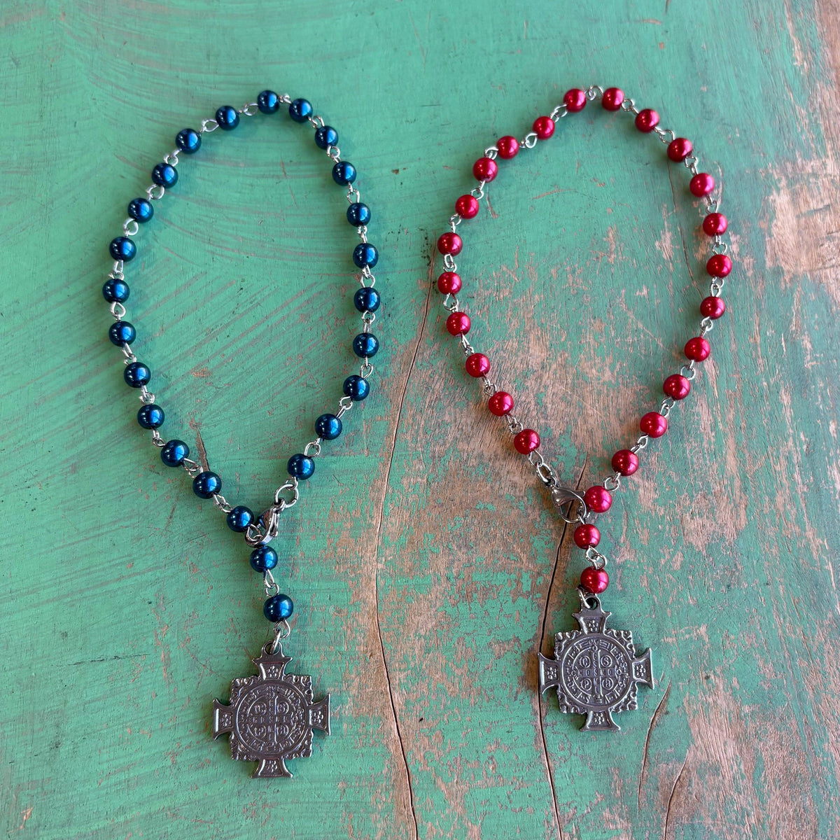 St Benedict Car, Purse or Door Blessing: Red or Blue
